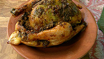 Pieczony kurczak nadziewany kuskusem w marokańskim stylu