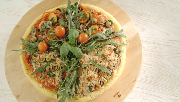 Placek ryżowy z warzywami a la pizza