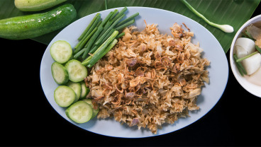 Prosty smażony ryż po tajsku