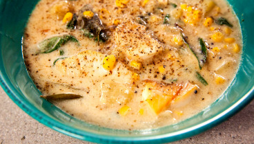 Łupacz z południowych Indii i chow der kukurydziany