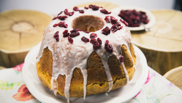 Babka drożdżowa z żurawiną