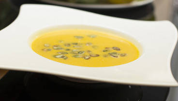 Zupa z dyni z mlekiem kokosowym