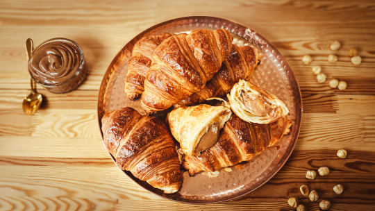 Croissanty z nadzieniem orzechowo-czekoladowym