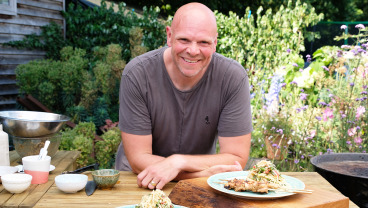 Tom Kerridge grilluje