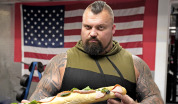 Strongman pożera Amerykę