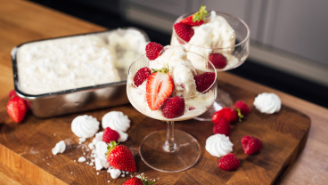 Deser truskawkowo-malinowy