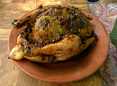 Pieczony kurczak nadziewany kuskusem w marokańskim stylu