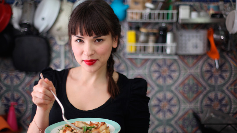 Paryskie gotowanie z Rachel Khoo