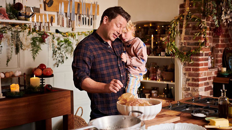 JAMIE OLIVER: RAZEM W ŚWIĘTA