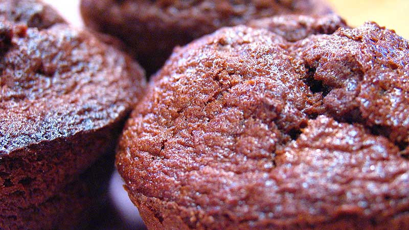 Muffinki czekoladowo–miodowe