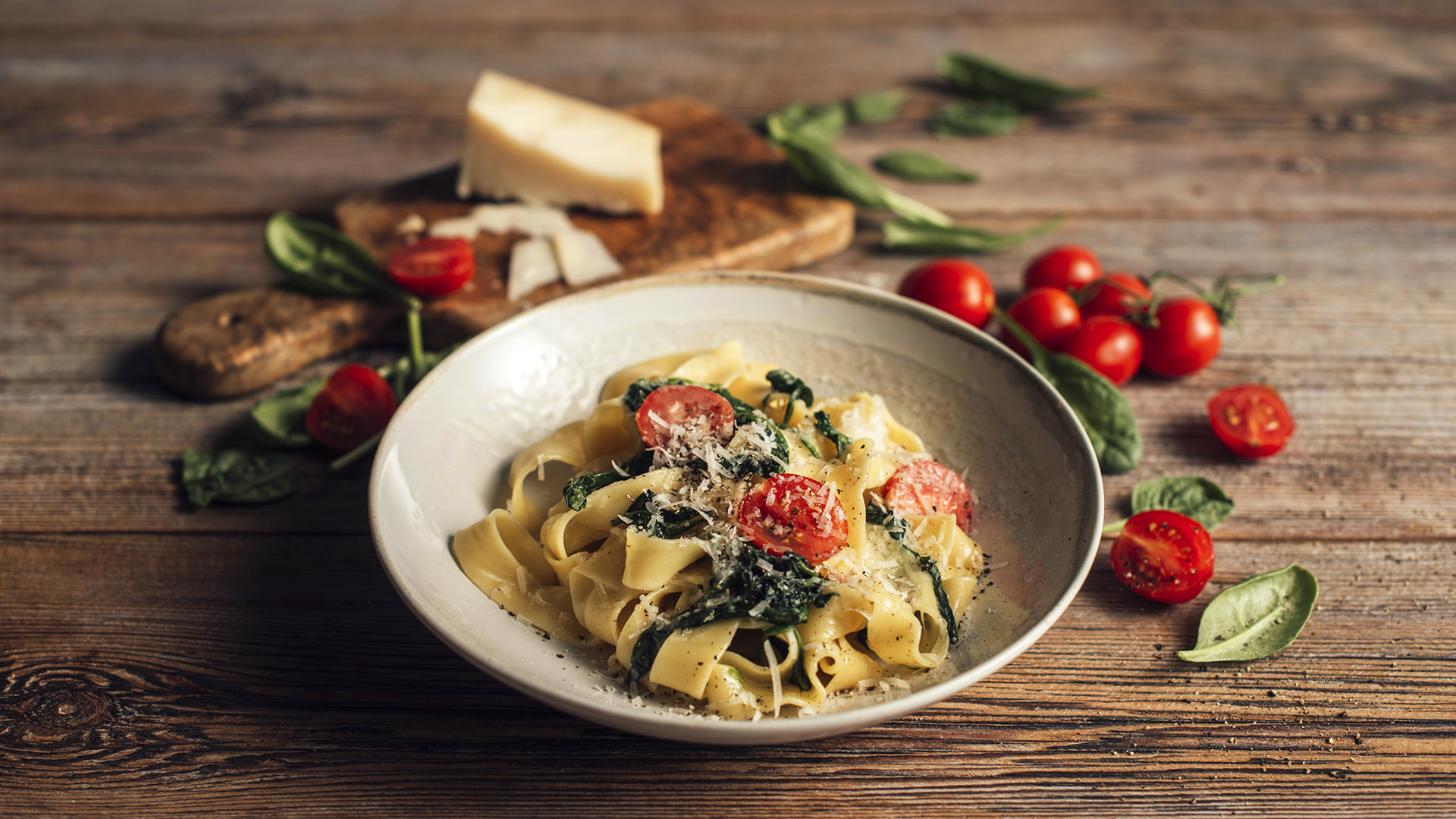 Pappardelle con spinachi